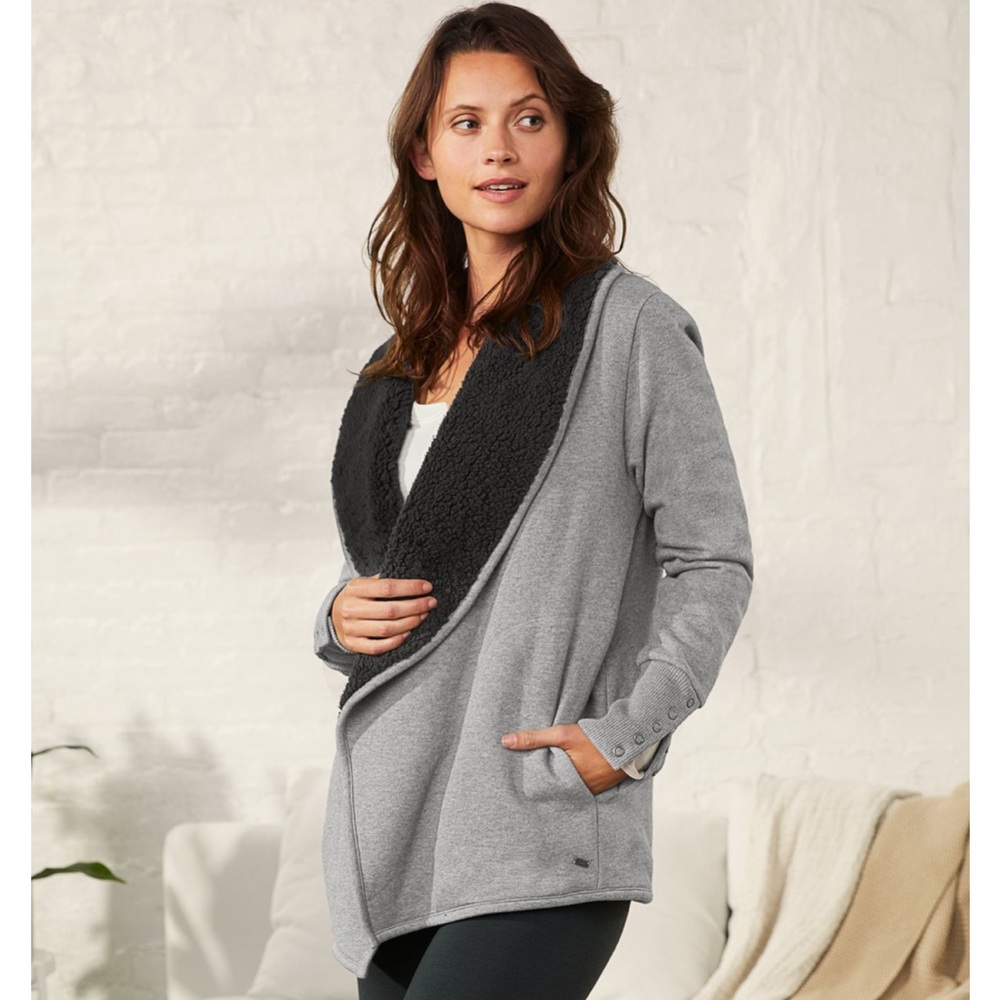 UpWest Resort & Mercantile Gray Sherpa Collar Cardigan Jacket Women's M